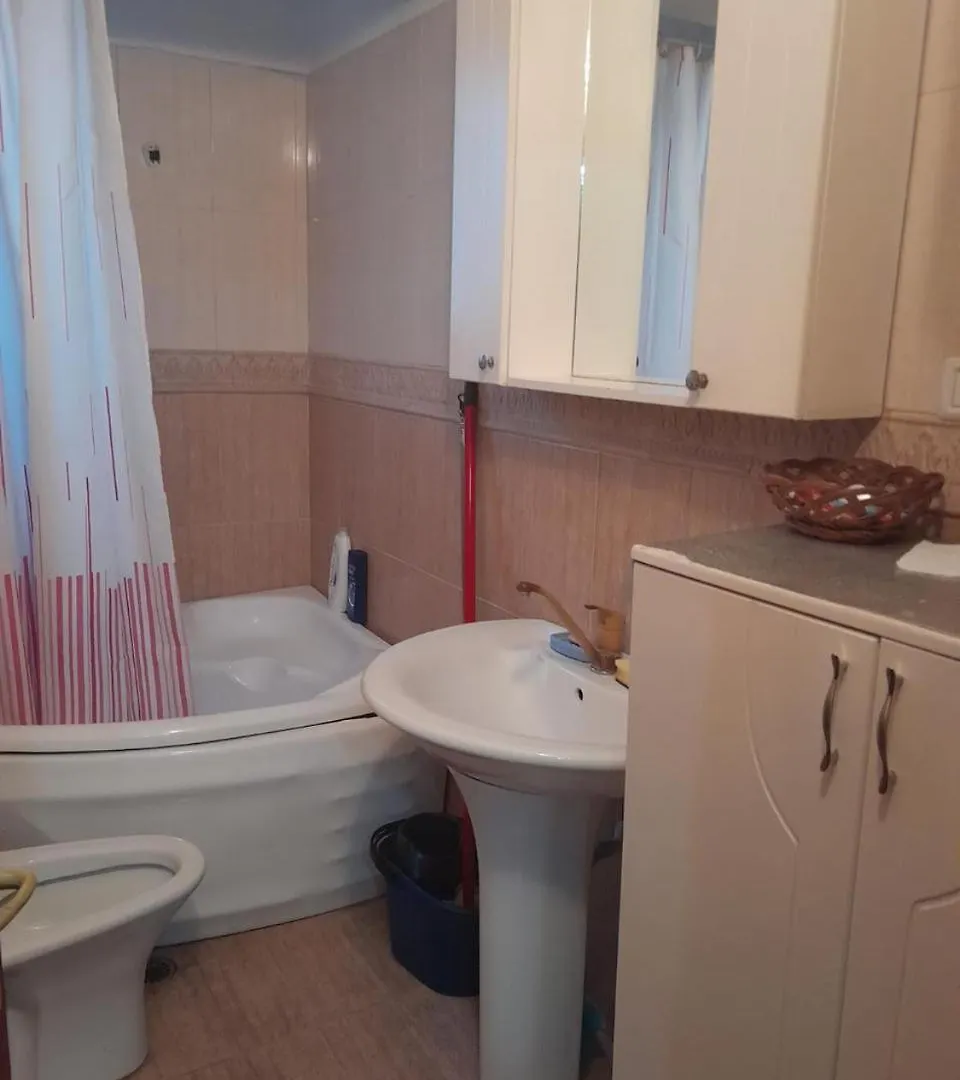Apartamento Apartament Me Qera Ditore Pogradec Albania